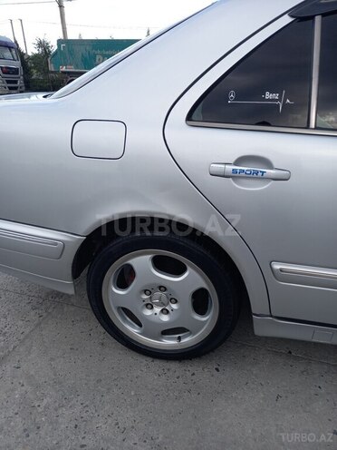 Mercedes E 220 d 2001, 456,000 km - 2.2 l - İmişli