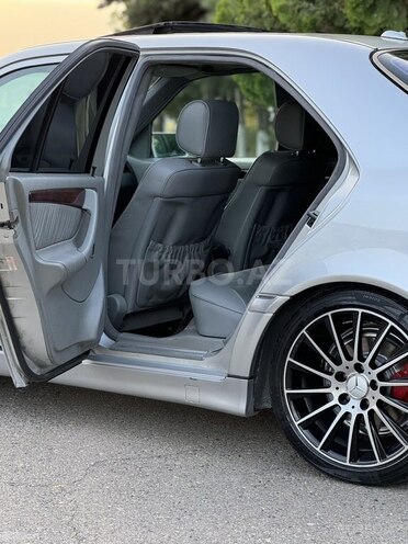 Mercedes C 230 2000, 265,000 km - 2.3 л - Saatlı
