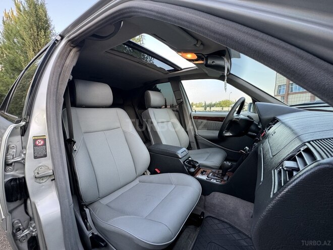 Mercedes C 230 2000, 265,000 km - 2.3 л - Saatlı