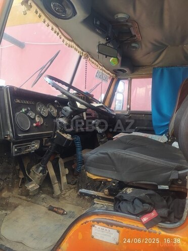 KamAz 53212 1987, 250,000 km - 16.0 l - Lənkəran