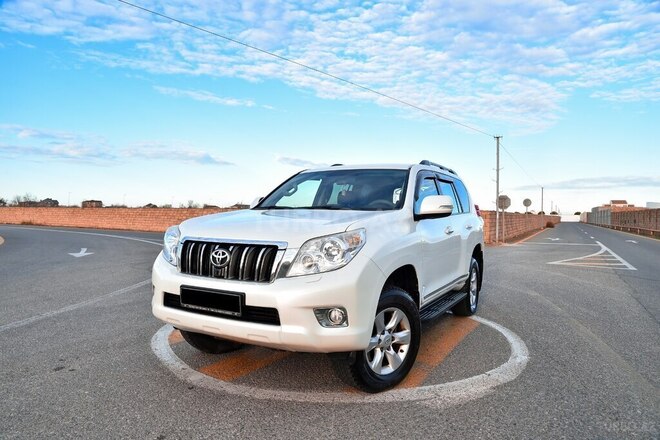 Toyota Land Cruiser Prado-2