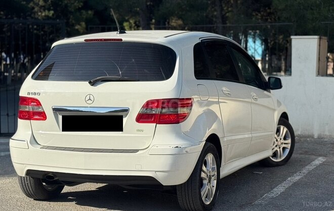 Mercedes B 180 2010, 150,000 km - 1.7 l - Bakı