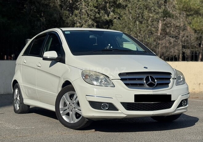Mercedes B 180 2010, 150,000 km - 1.7 l - Bakı