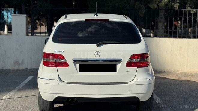 Mercedes B 180 2010, 150,000 km - 1.7 l - Bakı