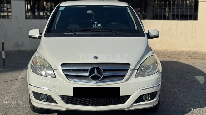 Mercedes B 180 2010, 150,000 km - 1.7 l - Bakı