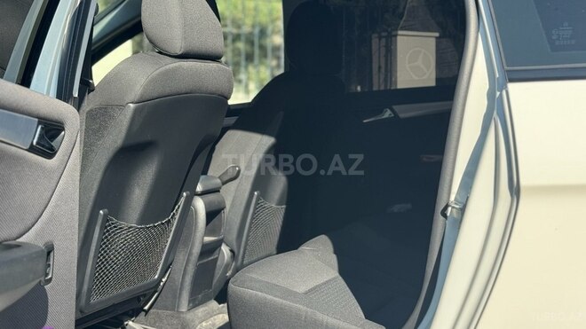 Mercedes B 180 2010, 150,000 km - 1.7 l - Bakı