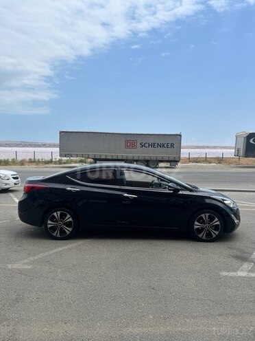 Hyundai Elantra 2015, 173,258 km - 1.6 л - Bakı