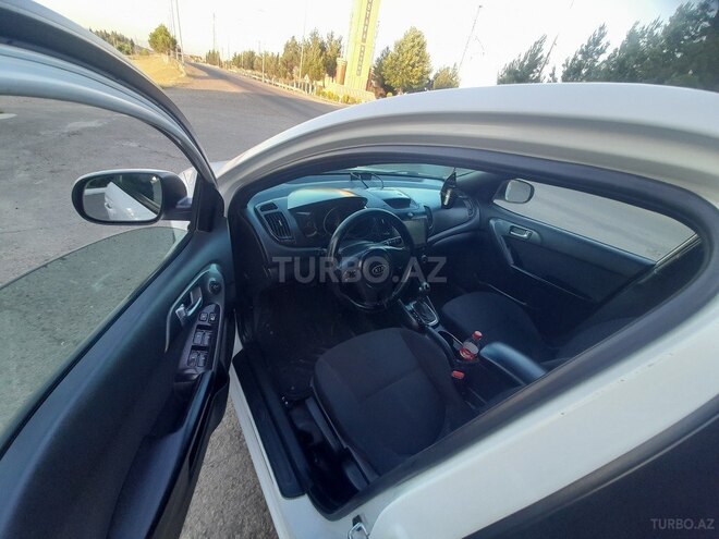 Kia Cerato 2012, 265,231 km - 1.6 l - Qazax