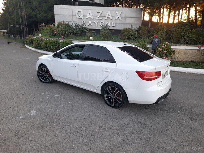 Kia Cerato 2012, 265,231 km - 1.6 l - Qazax
