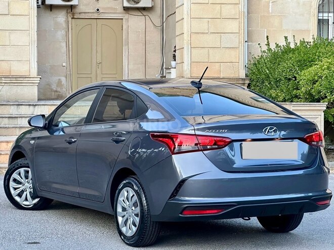 Hyundai Accent 2021, 73,000 km - 1.6 l - Bakı