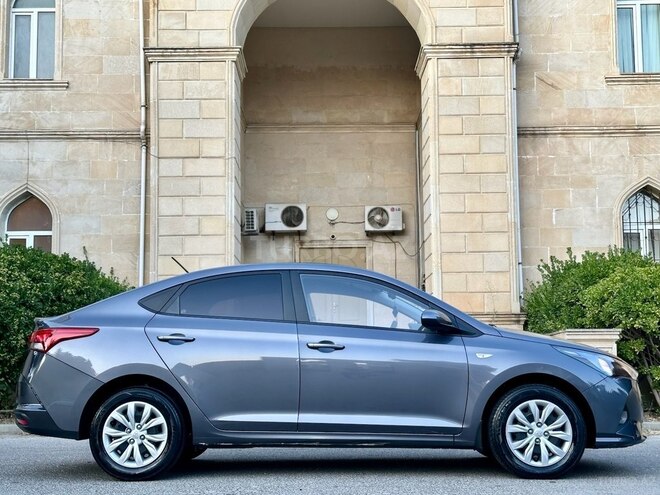 Hyundai Accent 2021, 73,000 km - 1.6 l - Bakı