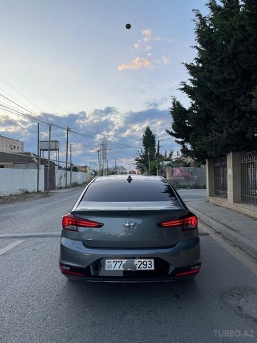 Hyundai Elantra 2019, 108,000 km - 2.0 l - Bakı