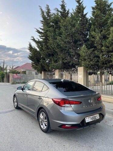 Hyundai Elantra 2019, 108,000 km - 2.0 l - Bakı