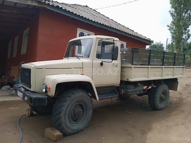 GAZ 3308 2003, 27,000 km - 4.2 l - Yardımlı