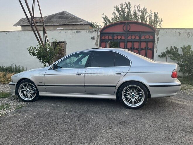 BMW 528 2000, 350,000 km - 2.8 л - Bakı