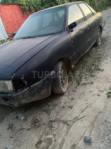 Audi 80 1989, 120,000 km - 1.8 l - Sabirabad