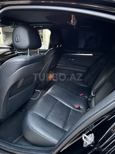 BMW 528-8