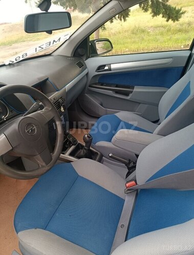 Opel Astra 2004, 225,000 km - 1.4 l - Bakı