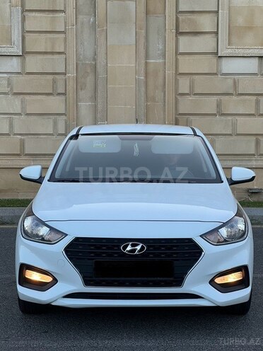 Hyundai Accent 2019, 129,900 km - 1.6 l - Bakı