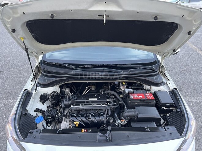 Hyundai Accent 2019, 129,900 km - 1.6 l - Bakı