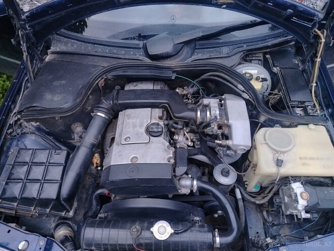 Mercedes C 220 1995, 100,000 km - 2.2 l - Göygöl