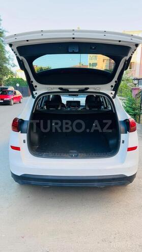 Hyundai Tucson-12