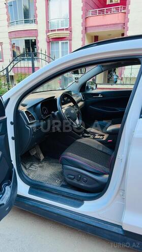 Hyundai Tucson-11