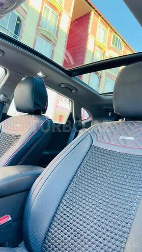 Hyundai Tucson-8