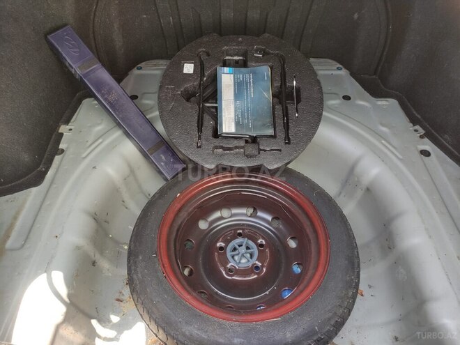 Hyundai Avante 2008, 211,635 km - 1.6 l - Füzuli