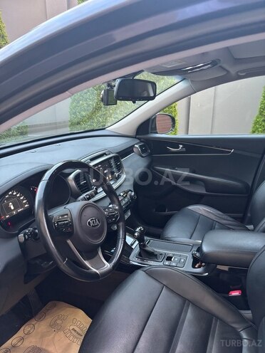 Kia Sorento-6
