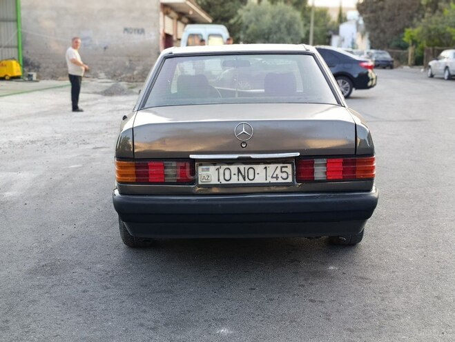 Mercedes 190 1991, 660,685 km - 2.0 l - Bakı