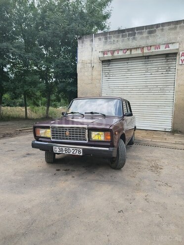 LADA (VAZ) 2107 2005, 35,000 km - 1.6 l - Qusar