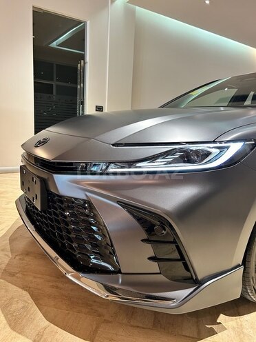 Toyota Camry-4