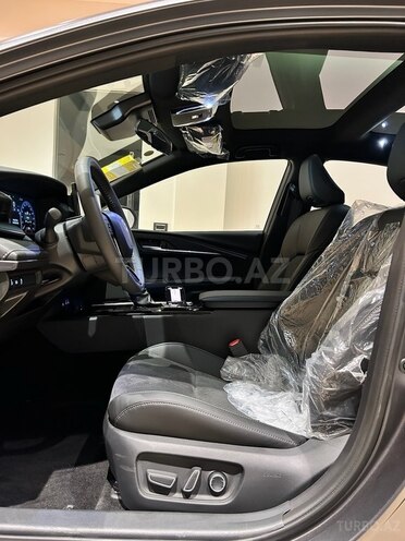 Toyota Camry-11