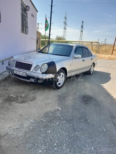 Mercedes E 230 1996, 480,000 km - 2.3 l - Bakı