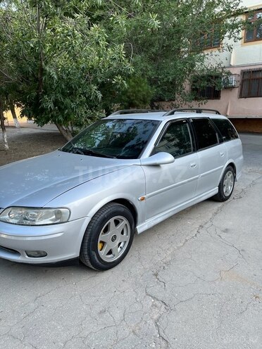 Opel Vectra 2000, 330,000 km - 1.8 л - Sumqayıt