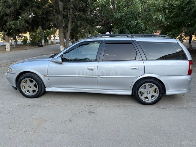 Opel Vectra 2000, 330,000 km - 1.8 л - Sumqayıt