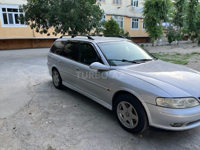 Opel Vectra 2000, 330,000 km - 1.8 л - Sumqayıt