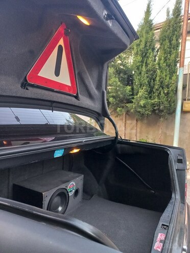 Mercedes E 220 1994, 355,000 km - 2.2 l - Bakı