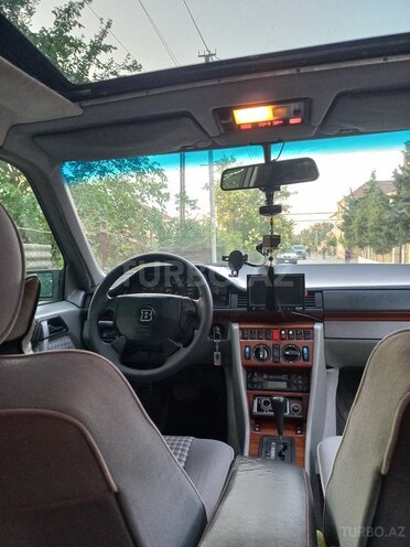 Mercedes E 220 1994, 355,000 km - 2.2 l - Bakı
