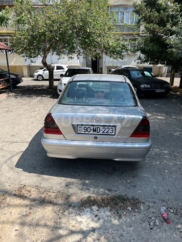 Mercedes C 180 1997, 285,576 km - 1.8 л - Bakı