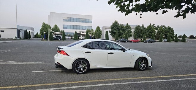 Lexus  2017, 135,000 km - 2.0 л - Kürdəmir