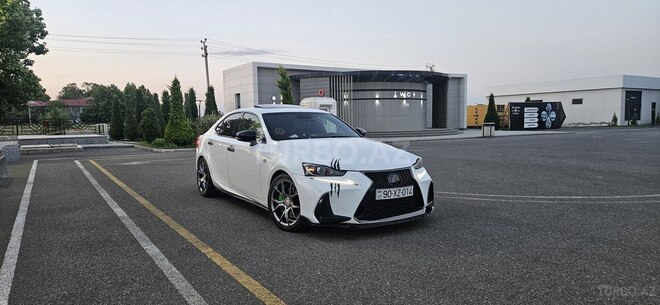 Lexus  2017, 135,000 km - 2.0 л - Kürdəmir
