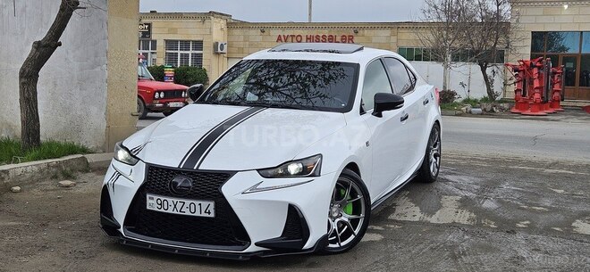 Lexus  2017, 135,000 km - 2.0 л - Kürdəmir