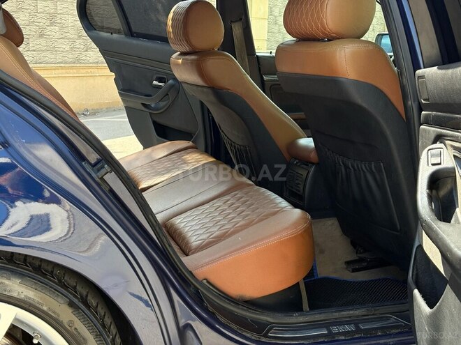 BMW 528 1997, 260,000 km - 2.8 l - Bakı