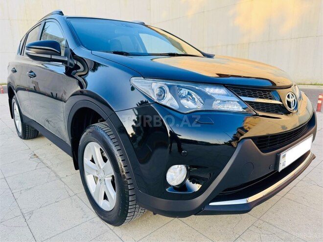 Toyota RAV4-4