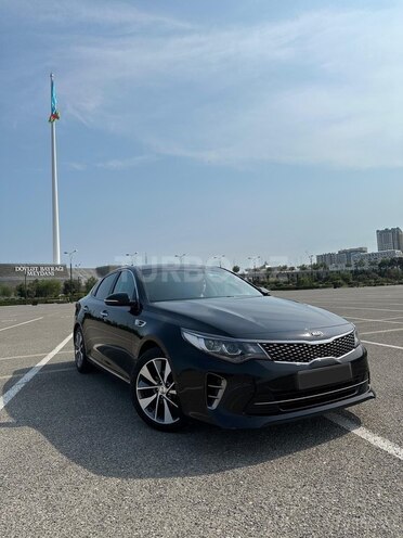 Kia K5-3