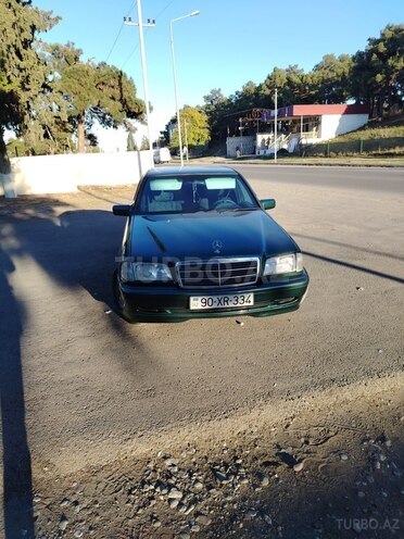 Mercedes C 180 1998, 230,580 km - 1.8 l - Qazax