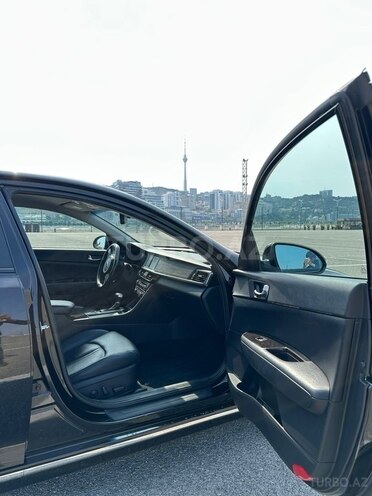 Kia K5-14