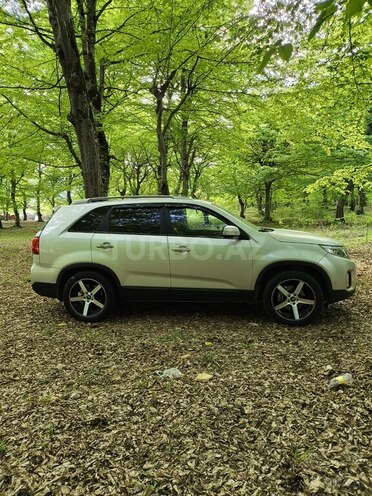 Kia Sorento-6